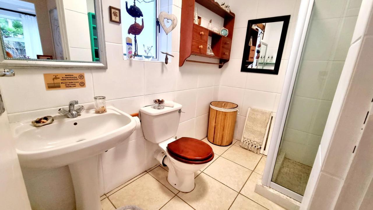 Crescent Cottage クニスナ エクステリア 写真